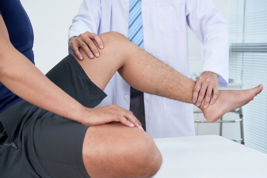 Görüldüğü gibi, bacak ağrısının çok farklı nedenleri olabilmektedir. Burada sayamadığımız pek çok başka sorun da bacak ağrısı yapabilir.
